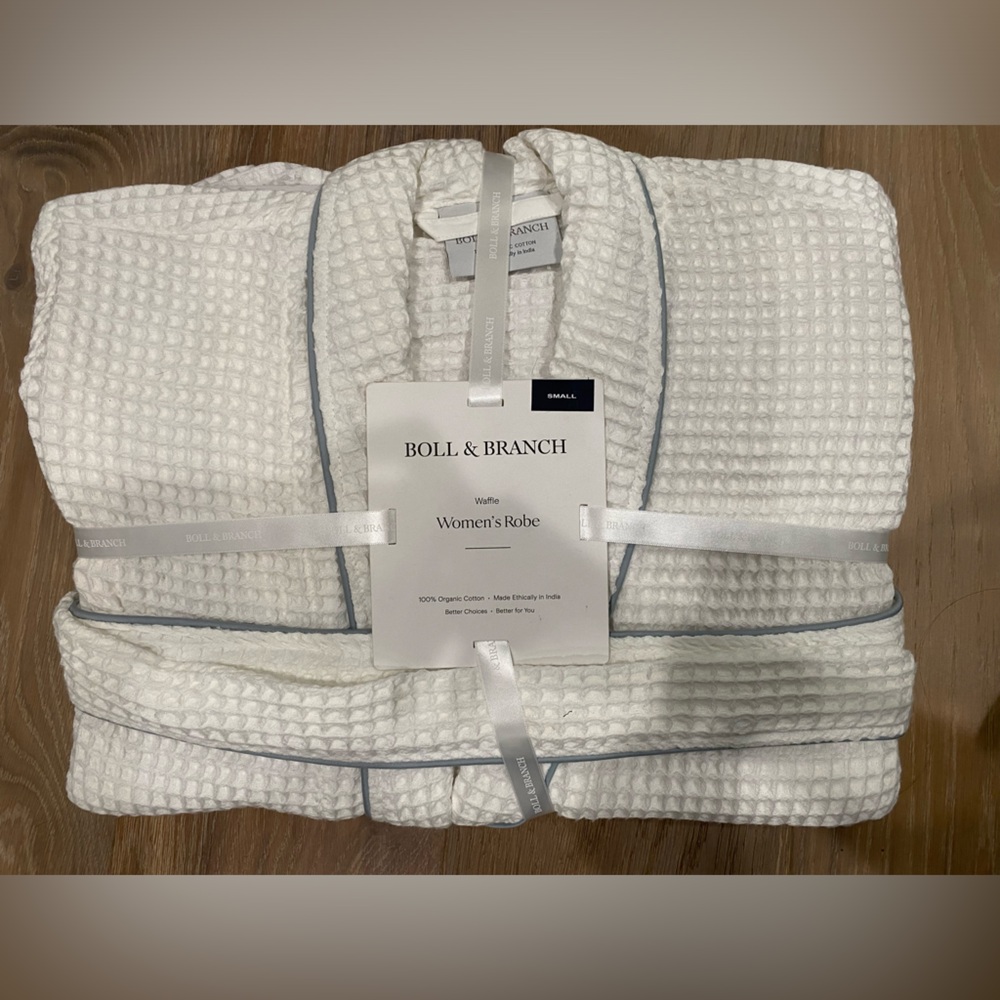 NWT Boll & Branch Women’s Robe